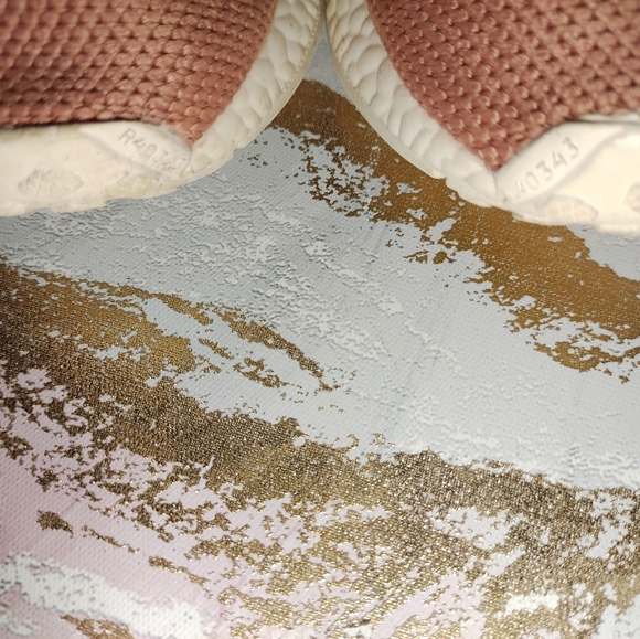 Adidas - Picture 2 of 6